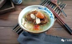 鸡骨草猪肉汤的做法