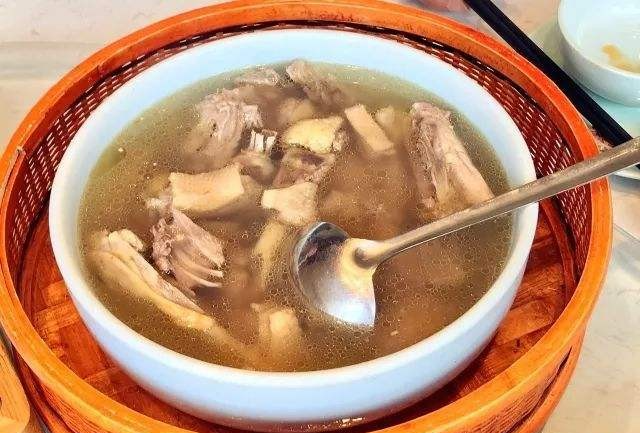 土伏苓绿豆老鸭汤的做法