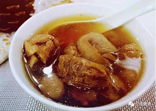 红参鹿茸炖羊肉
