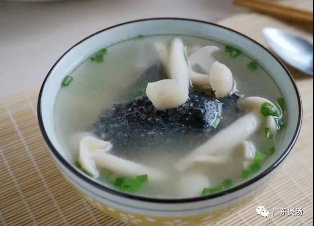 蟹味菇乌鸡汤的做法