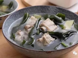 海带冬瓜排骨汤的做法