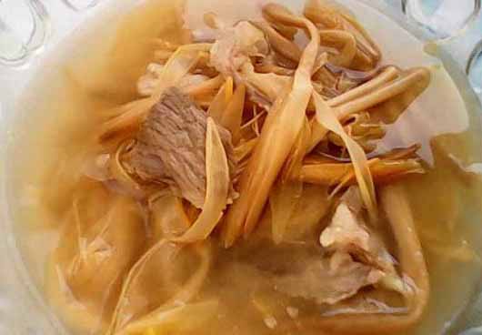 金针菜瘦肉解郁汤