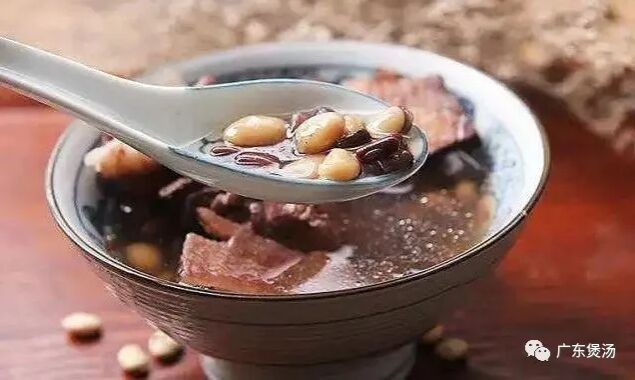双豆土茯苓猪瘦肉汤的做法