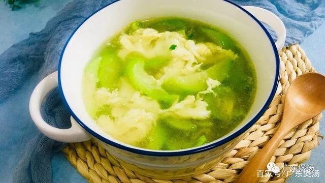 丝瓜汤鸡蛋汤的做法
