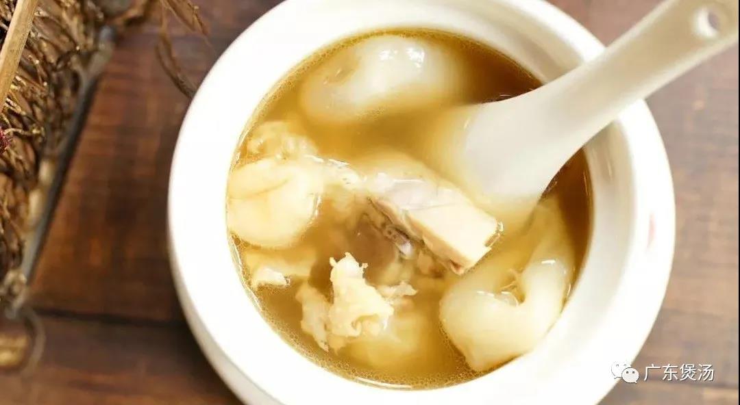 花胶（鱼胶）鸡汤的做法