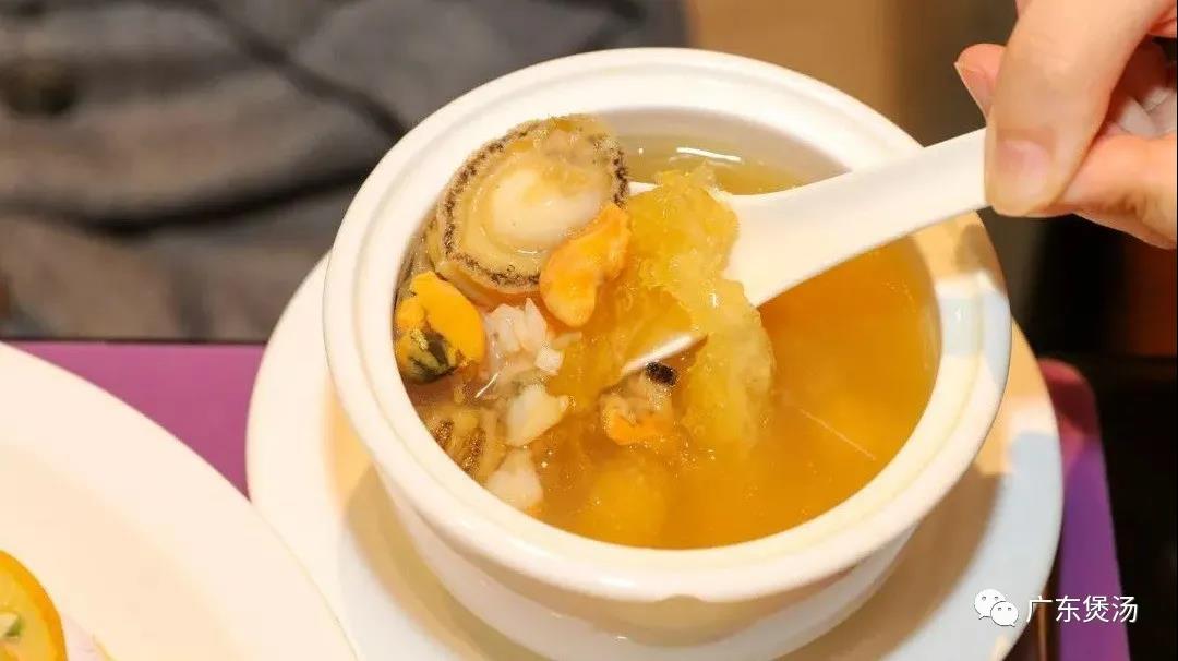 花胶鲍鱼鸡汤的做法