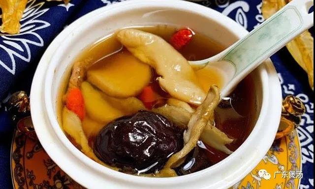 花胶瘦肉汤的做法