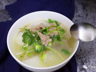 萝卜羊肉汤的做法
