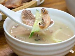 墨鱼干瘦肉煲汤做法